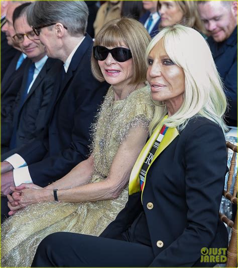 anna wintour and donatella versace|anna wintour personality.